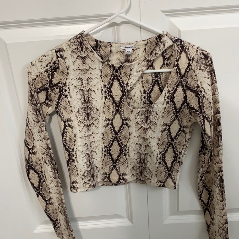 Long Sleeve Snake Skin Top with Slit